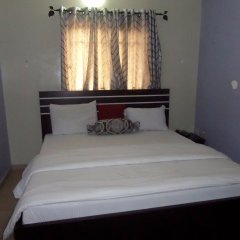 Banilux Guest House in Ikeja, Nigeria from 47$, photos, reviews - zenhotels.com guestroom photo 3