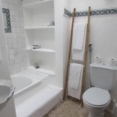 Отель Uma Casa à Beira Sol ванная