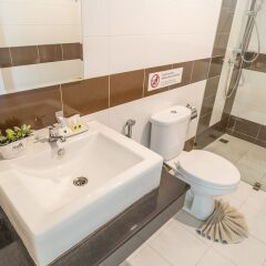 Отель Alisa Krabi Hotel Таиланд, Краби - отзывы, цены и фото номеров - забронировать отель Alisa Krabi Hotel онлайн ванная