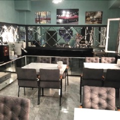 Orange Airport Hotel гостиничный бар