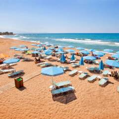 Dedalos Beach Hotel пляж