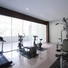 Отель Casa Del M Resort Phuket Патонг фитнесс-зал