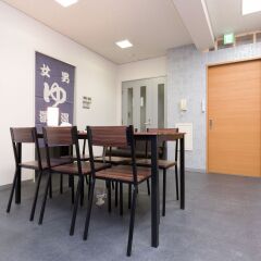 Отель 81's Inn Hakata - Hostel Япония, Хаката - отзывы, цены и фото номеров - забронировать отель 81's Inn Hakata - Hostel онлайн комната для гостей фото 2