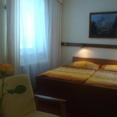 Отель Amadeus Pension комната для гостей фото 5