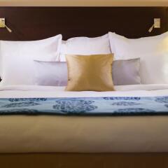 Renaissance Amsterdam Hotel 5* Стандартный номер с различными типами кроватей фото 26