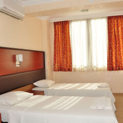 Monk Boutique Hotel комната для гостей