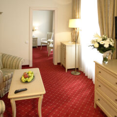 Spa Hotel Schlosspark Карловы Вары комната для гостей