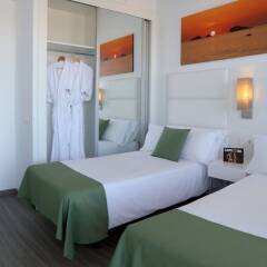 Отель AxelBeach Ibiza Spa & Beach Club - Adults Only детские мероприятия фото 2