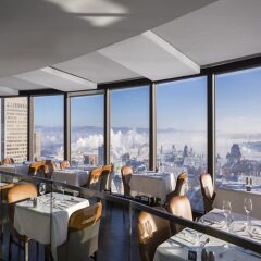 Отель Hôtel Le Concorde Québec Канада, Квебек - отзывы, цены и фото номеров - забронировать отель Hôtel Le Concorde Québec онлайн гостиничный бар