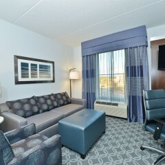 Отель Hampton Inn & Suites Columbia/Southeast-Fort Jackson комната для гостей фото 5