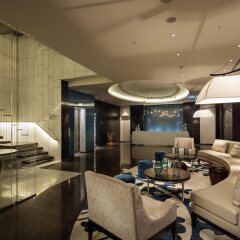 Hilton Istanbul Bomonti Hotel & Conference Center фитнесс-зал фото 2