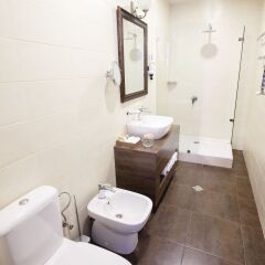 Laerton Hotel Tbilisi ванная