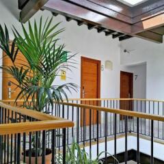Отель Hostal La Fonda Испания, Кониль-де-ла-Фронтера - отзывы, цены и фото номеров - забронировать отель Hostal La Fonda онлайн интерьер отеля фото 2