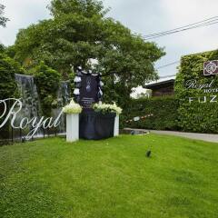 Отель Royal Suite Residence Boutique Бангкок фото 3