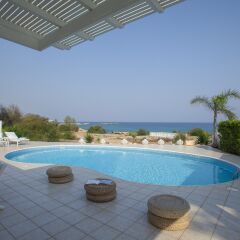 Отель Mimosa Seafront Villa Кипр, Протарас - отзывы, цены и фото номеров - забронировать отель Mimosa Seafront Villa онлайн бассейн фото 2