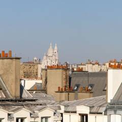 Апартаменты Central Paris - City Views Apartment балкон