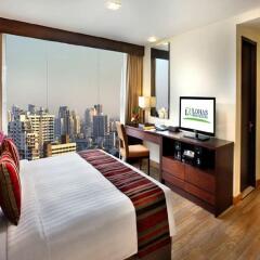 Отель Lohas Residences Sukhumvit Бангкок комната для гостей фото 3