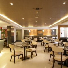 Отель Adelphi Grande Sukhumvit питание фото 2
