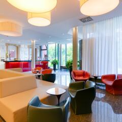 NOVINA HOTEL Tillypark гостиничный бар