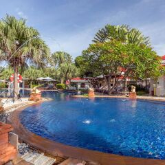 Отель Wora Bura Hua Hin Resort and Spa бассейн фото 3
