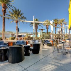 Отель Thunderbird Hotel США, Лас-Вегас - отзывы, цены и фото номеров - забронировать отель Thunderbird Hotel онлайн бассейн