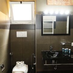 Отель Tito Guesthouse Италия, Рим - отзывы, цены и фото номеров - забронировать отель Tito Guesthouse онлайн ванная