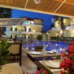 Philoxenia Hotel Apartments бассейн