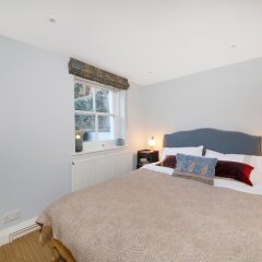 Отель Stunning 2 Bedroom Apartment With Garden in Notting Hill Великобритания, Лондон - отзывы, цены и фото номеров - забронировать отель Stunning 2 Bedroom Apartment With Garden in Notting Hill онлайн комната для гостей