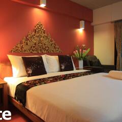 Отель Wild Orchid Villa Бангкок спа фото 2