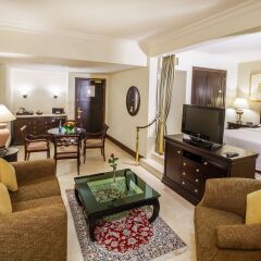 Отель Grand Excelsior Hotel Deira ОАЭ, Дубай - 1 отзыв об отеле, цены и фото номеров - забронировать отель Grand Excelsior Hotel Deira онлайн комната для гостей фото 4
