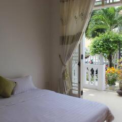 Отель Little House Homestay комната для гостей фото 4