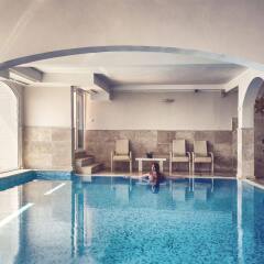 Hotel Azimut бассейн