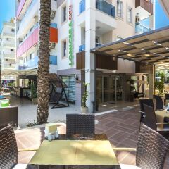 Lonicera City Hotel питание
