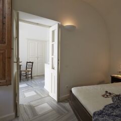 Отель Cori Rigas Suites Греция, Остров Санторини - отзывы, цены и фото номеров - забронировать отель Cori Rigas Suites онлайн комната для гостей фото 5