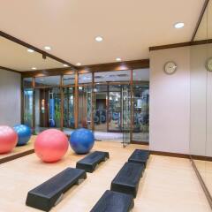 Отель The Westin Grande Sukhumvit, Bangkok фитнесс-зал фото 2