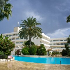 Отель Hilton Park Nicosia с домашними животными