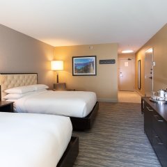 Отель Hilton Whistler Resort & Spa Канада, Уистлер - отзывы, цены и фото номеров - забронировать отель Hilton Whistler Resort & Spa онлайн комната для гостей фото 4
