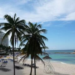 Отель Nianna Coral Bay Stunning Townhouse пляж фото 2