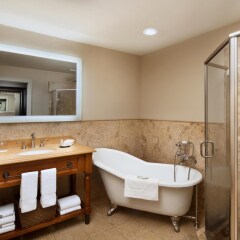 Отель Westin Sacramento Сакраменто ванная