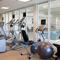 Отель Hilton Garden Inn Granbury фитнесс-зал фото 3