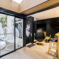 Hotel Les Bulles de Paris Париж интерьер отеля