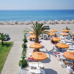 Kamari Beach Hotel - All Inclusive пляж фото 2