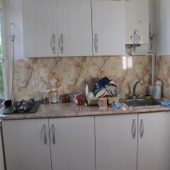 Отель Lyova & Sons B&B в номере