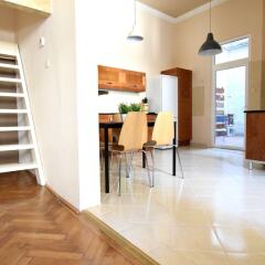 Отель Standard Apartment by Hi5 - Mérleg 9. Венгрия, Будапешт - отзывы, цены и фото номеров - забронировать отель Standard Apartment by Hi5 - Mérleg 9. онлайн фото 3