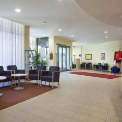 Отель Holiday Inn Express Parma Парма интерьер отеля
