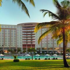 Movenpick Ambassador Hotel Accra бассейн фото 3