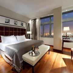 Отель Eurostars Grand Marina 5* Стандартный номер с различными типами кроватей фото 23