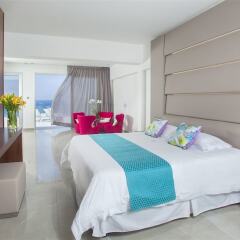 King Evelthon Beach Hotel & Resort комната для гостей фото 9