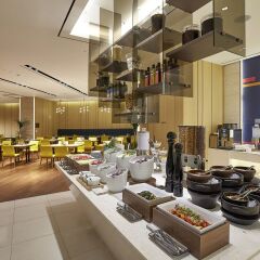 Отель Aloft Seoul Myeongdong Сеул питание