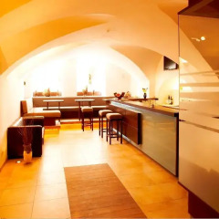 Отель Altstadthotel Kasererbräu Австрия, Зальцбург - 3 отзыва об отеле, цены и фото номеров - забронировать отель Altstadthotel Kasererbräu онлайн гостиничный бар